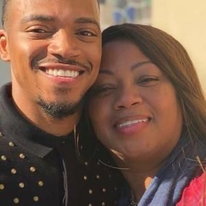 Meet your Posher, Joey